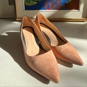 Zara suede heels, excellent condition, hardly worn size 41 (fits 9.5/10)